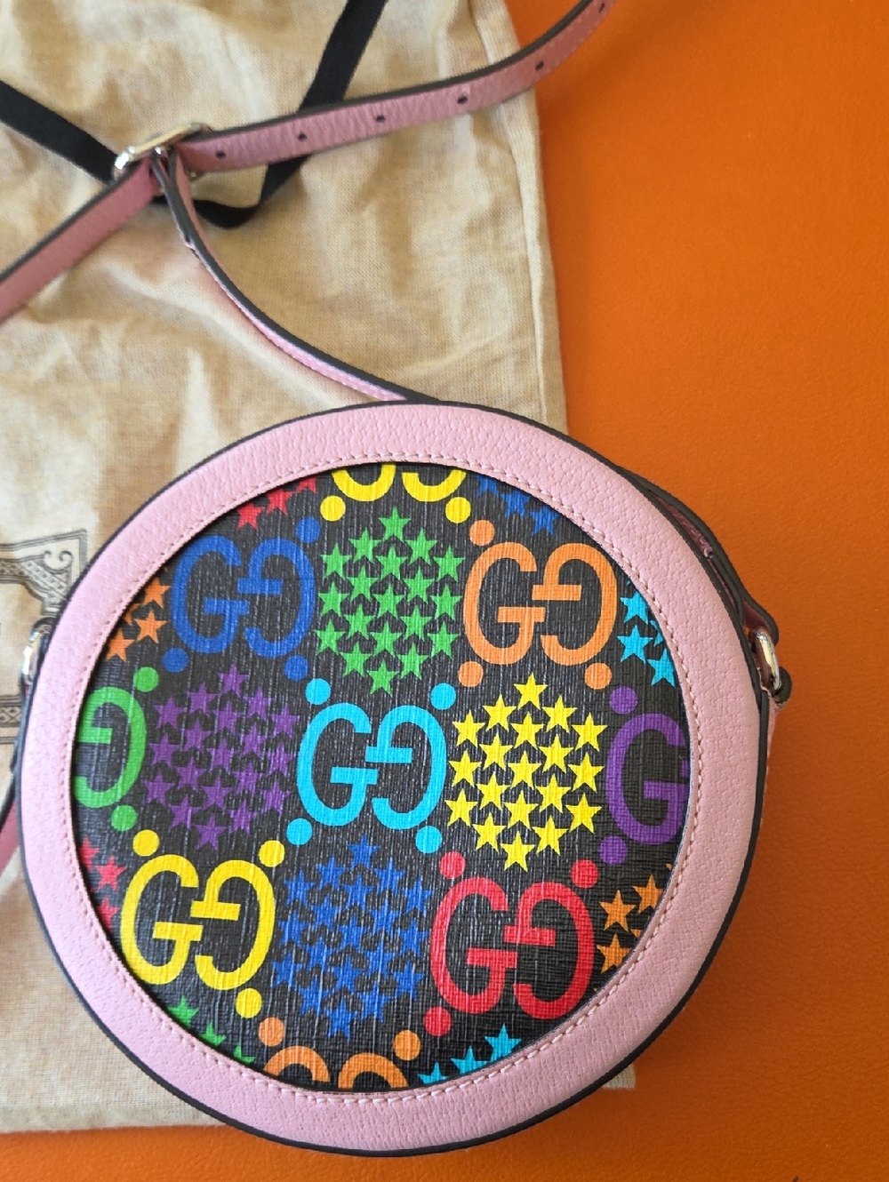 Gucci GG Supreme Monogram Psychedelic Round Crossbody